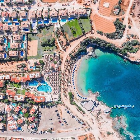Villa Pant Poly Protaras Exteriör bild