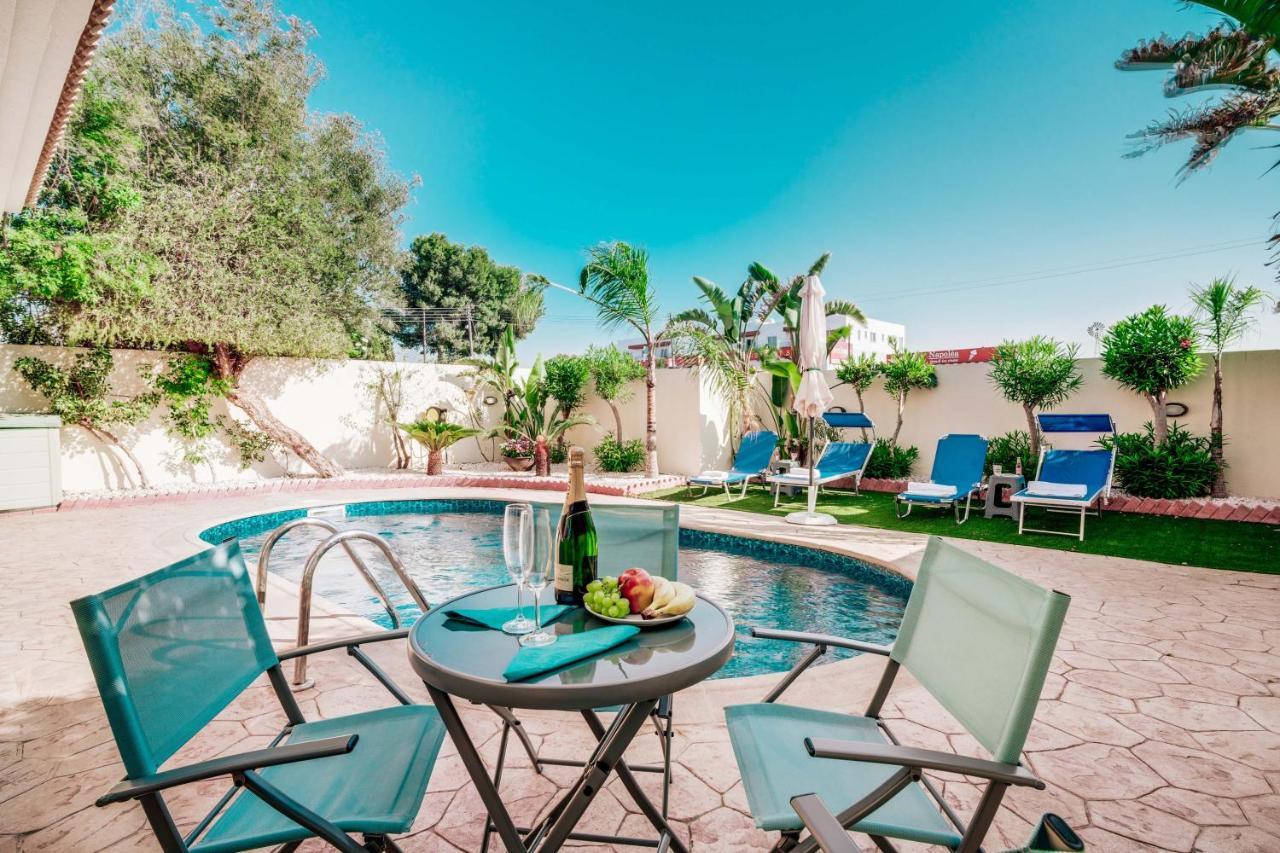 Villa Pant Poly Protaras Exteriör bild
