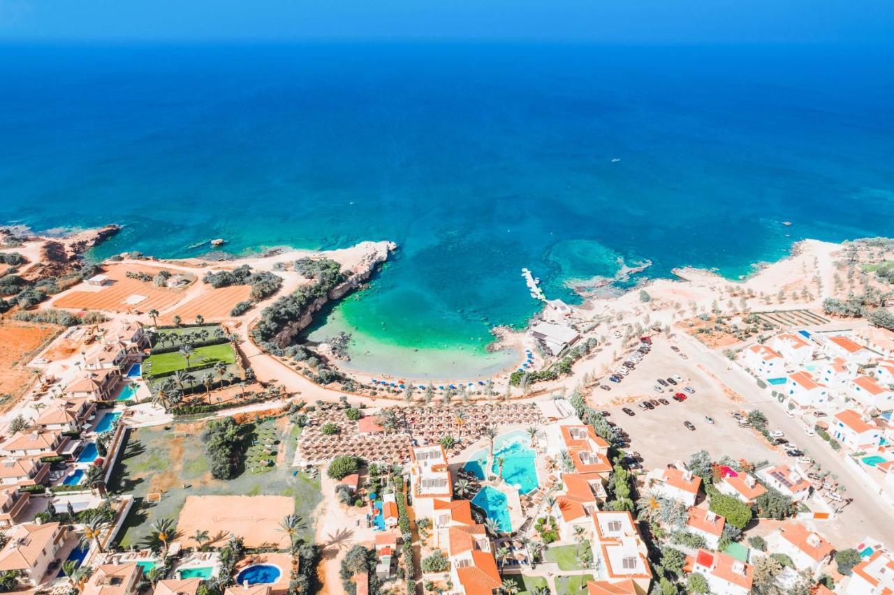 Villa Pant Poly Protaras Exteriör bild
